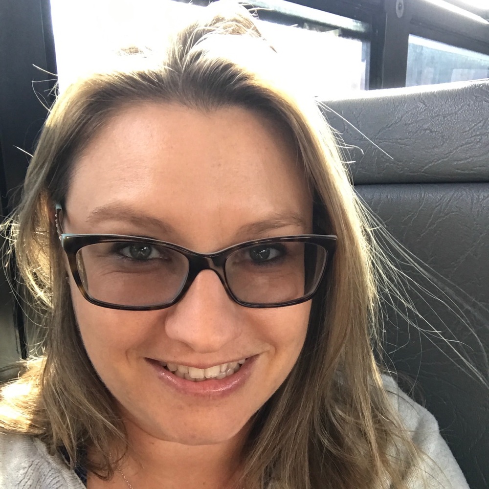 Meet your Posher, Stephanie